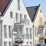 Romantic - Versteck Am Strom