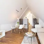 Romantic - Versteck Am Strom Apartment *