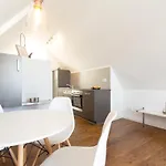 Apartment Romantic - Versteck Am Strom *